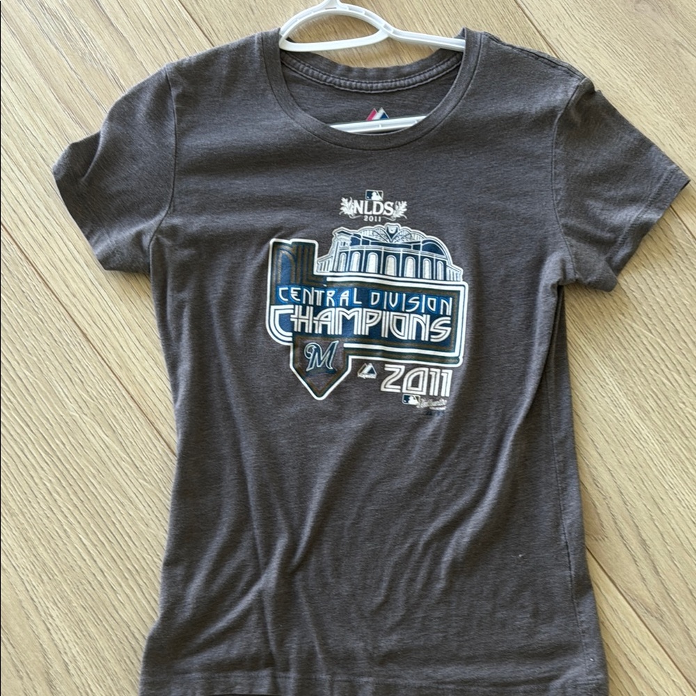 Women’s Central Division Champions T-Shirt - Gray